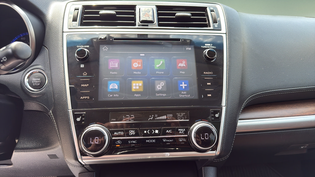 Used 2018 Subaru Outback 2.5i Touring w/ Popular Package #3 AWD/4WD image 26