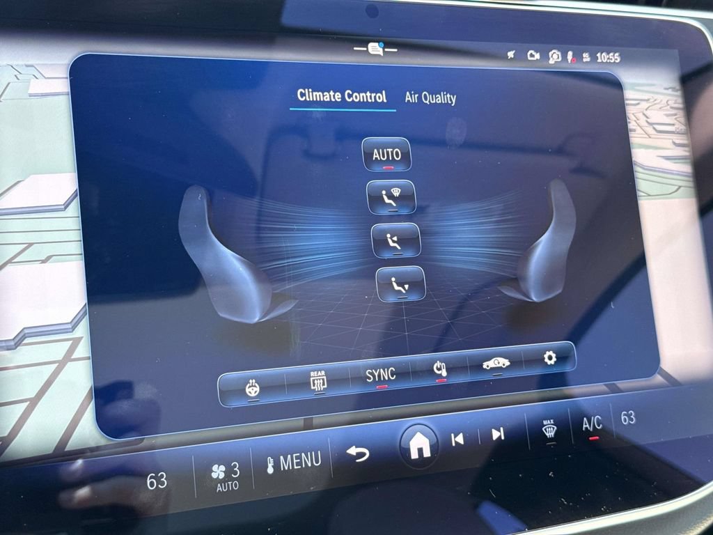 Used 2025 Mercedes-Benz E 350 4MATIC Sedan image 34