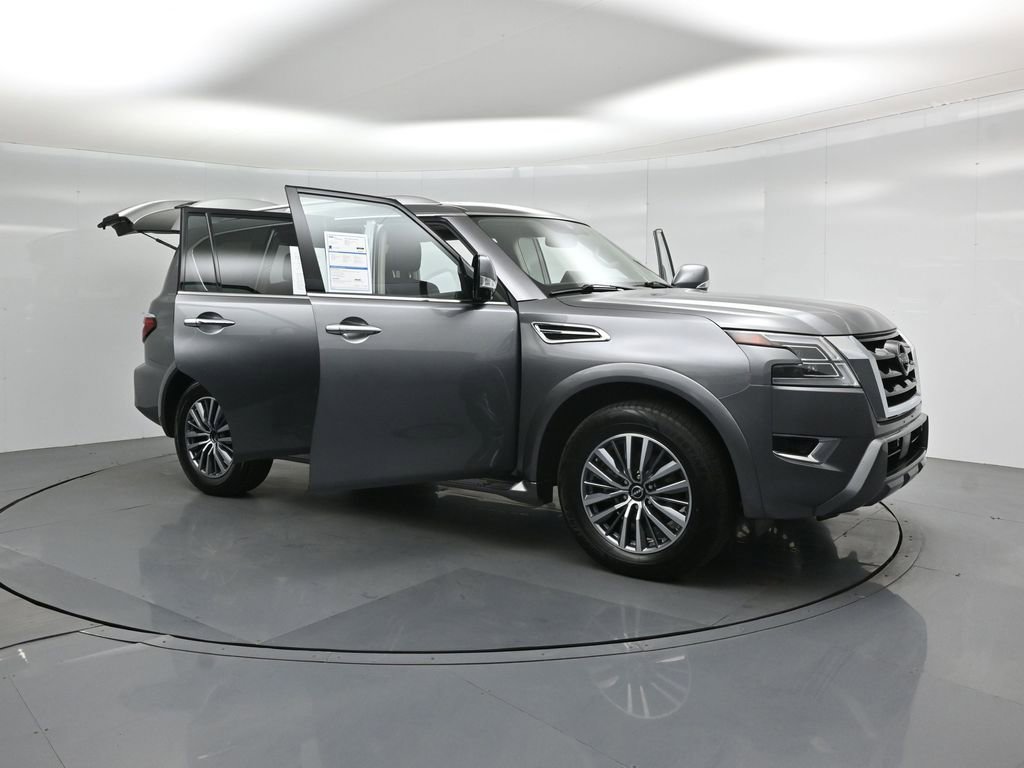Used 2024 Nissan Armada SL image 38