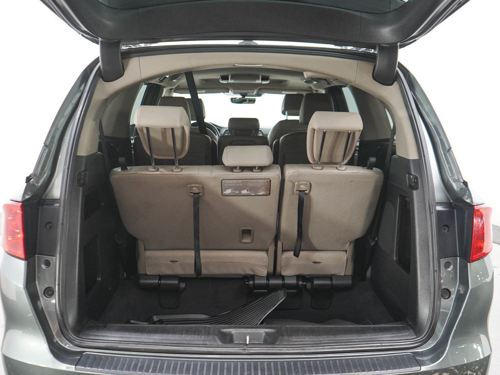 Used 2018 Honda Odyssey EX-L image 20