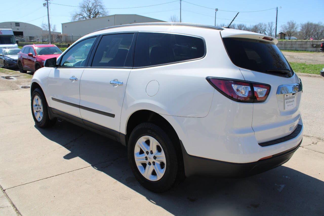 Used 2015 Chevrolet Traverse LS FWD image 6