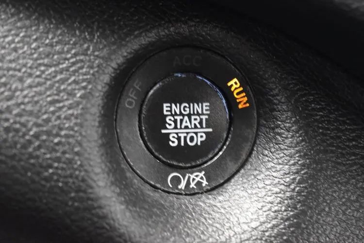 Used 2020 Jeep Cherokee Limited AWD/4WD image 28