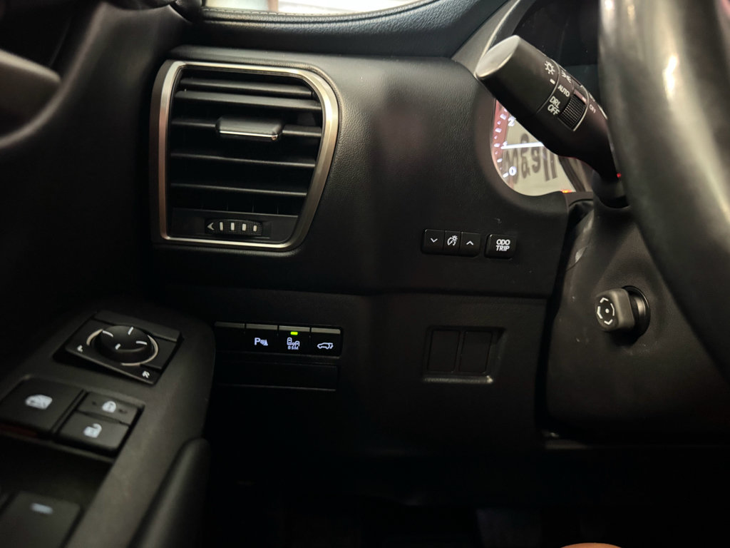 Used 2015 Lexus NX 200t FWD w/ Premium Package image 17