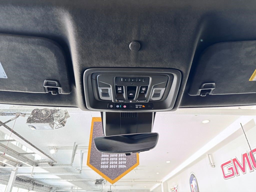 Certified 2024 GMC Sierra 3500 Denali Ultimate AWD/4WD image 28