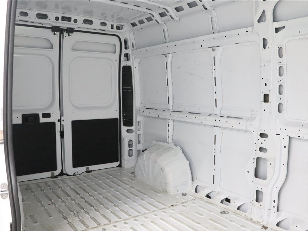 Used 2025 RAM ProMaster 2500 w/ Convenience Group FWD image 20