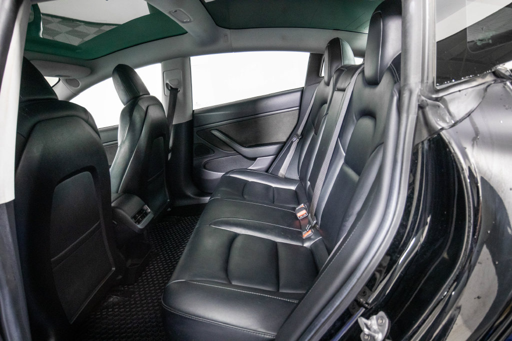 Used 2019 Tesla Model 3 Standard Range Plus RWD image 10