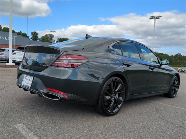 Used 2023 Genesis G70 3.3T w/ Sport Prestige Package image 4