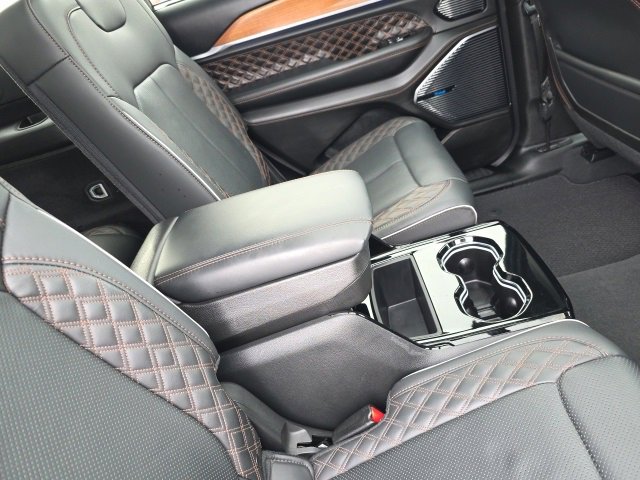 Used 2024 Jeep Grand Cherokee L Summit image 63