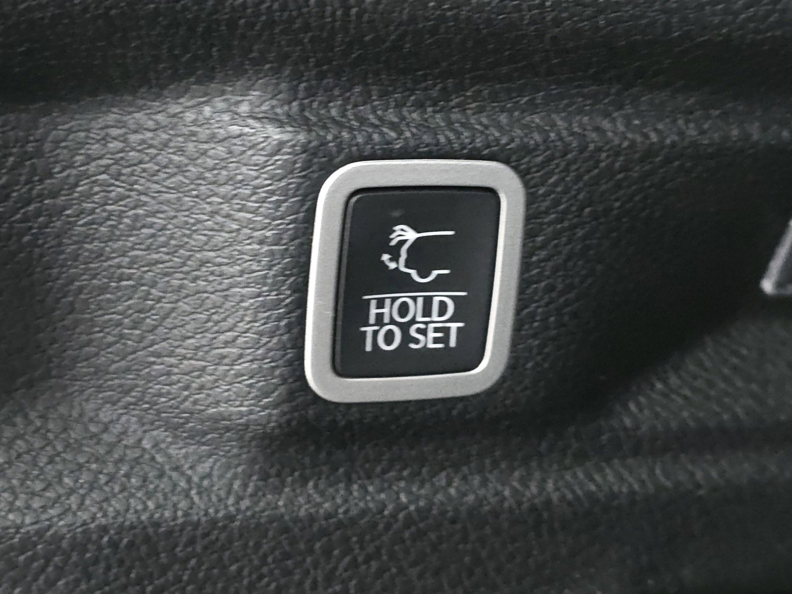 Used 2021 Jeep Grand Cherokee L Overland w/ Luxury Tech Group IV image 18