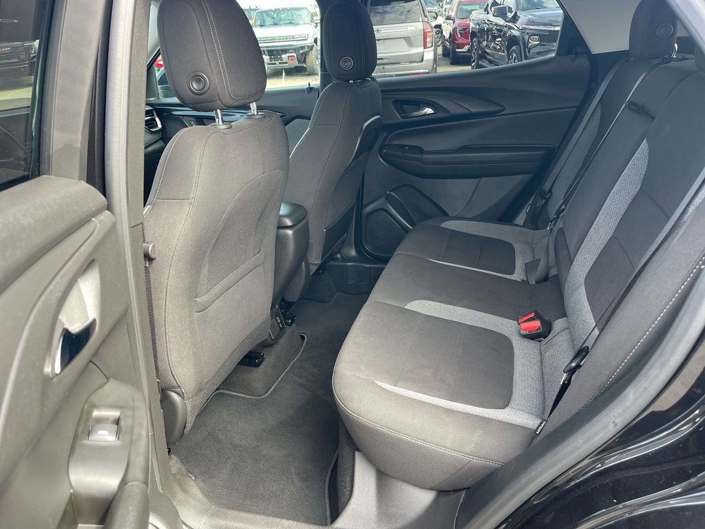 Used 2024 Chevrolet TrailBlazer LT w/ Convenience Package image 11