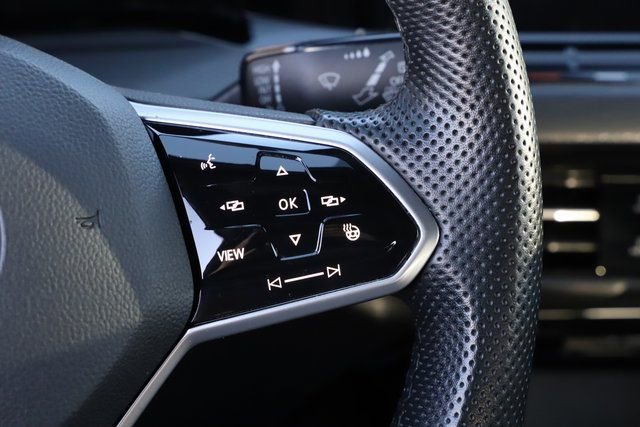 Used 2023 Volkswagen GTI Autobahn image 24