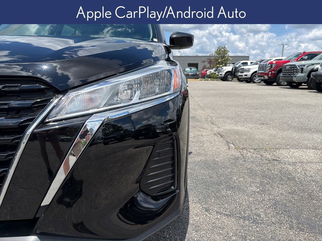 Used 2023 Nissan Kicks SV FWD image 12