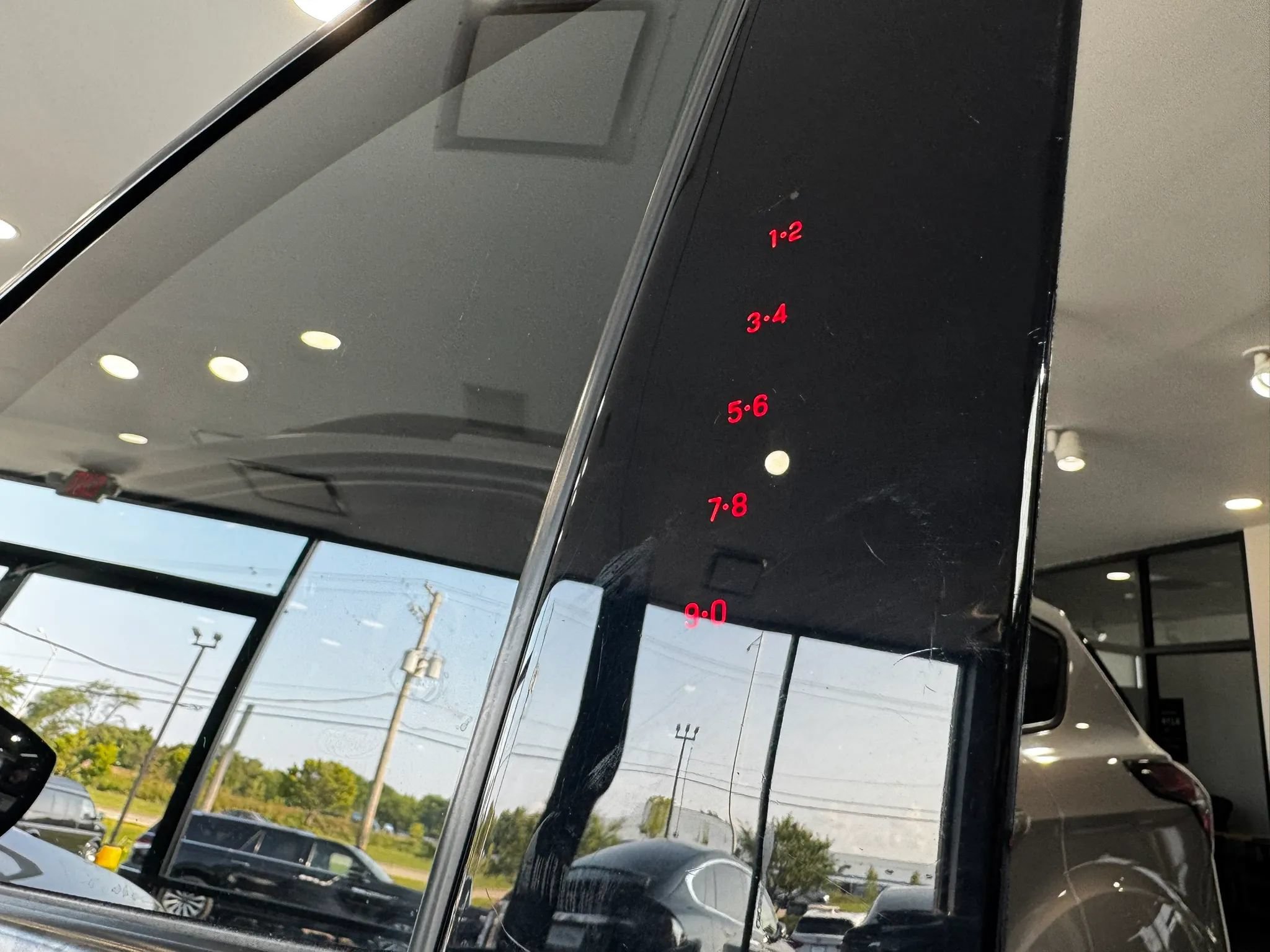 Used 2017 Ford Escape SE w/ Equipment Group 201A FWD image 34