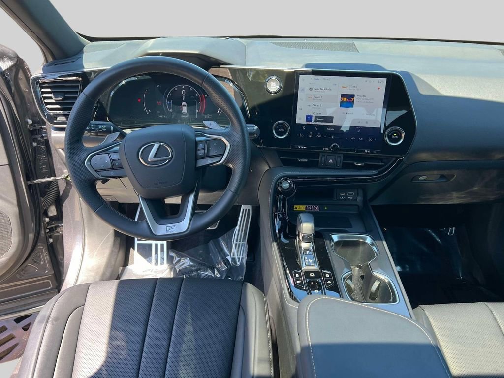 Used 2023 Lexus NX 350 F Sport AWD/4WD image 13