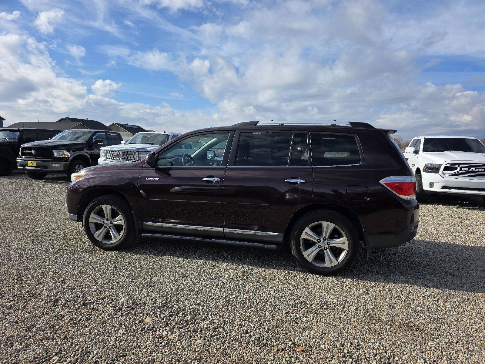 Used 2011 Toyota Highlander Limited w/ Tow Pkg image 8