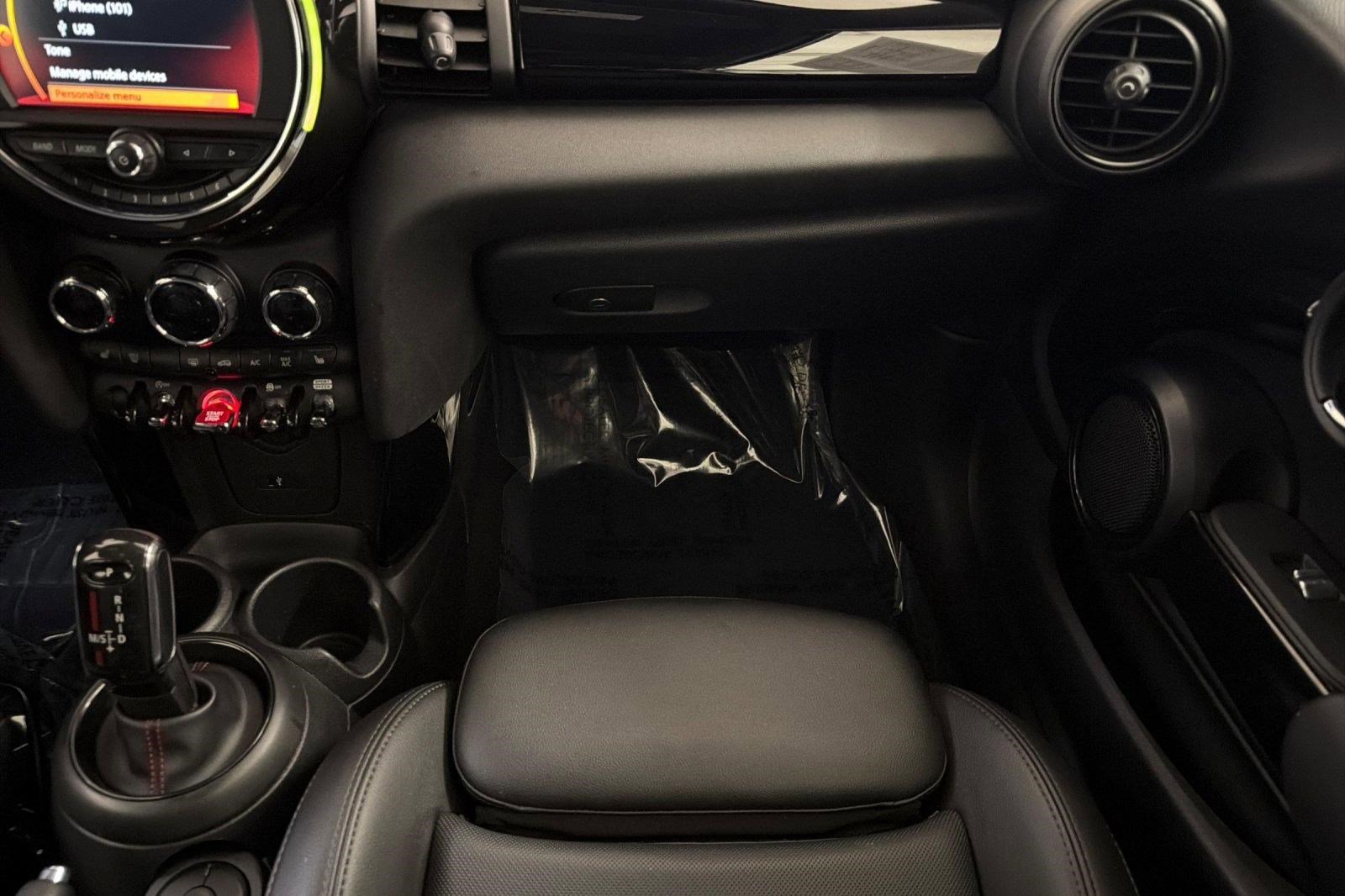 Used 2020 MINI Cooper S image 27