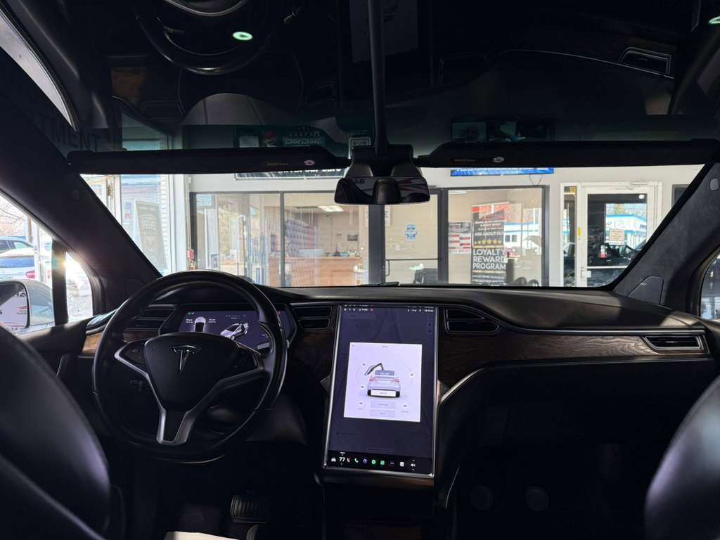 Used 2017 Tesla Model X 100D image 27