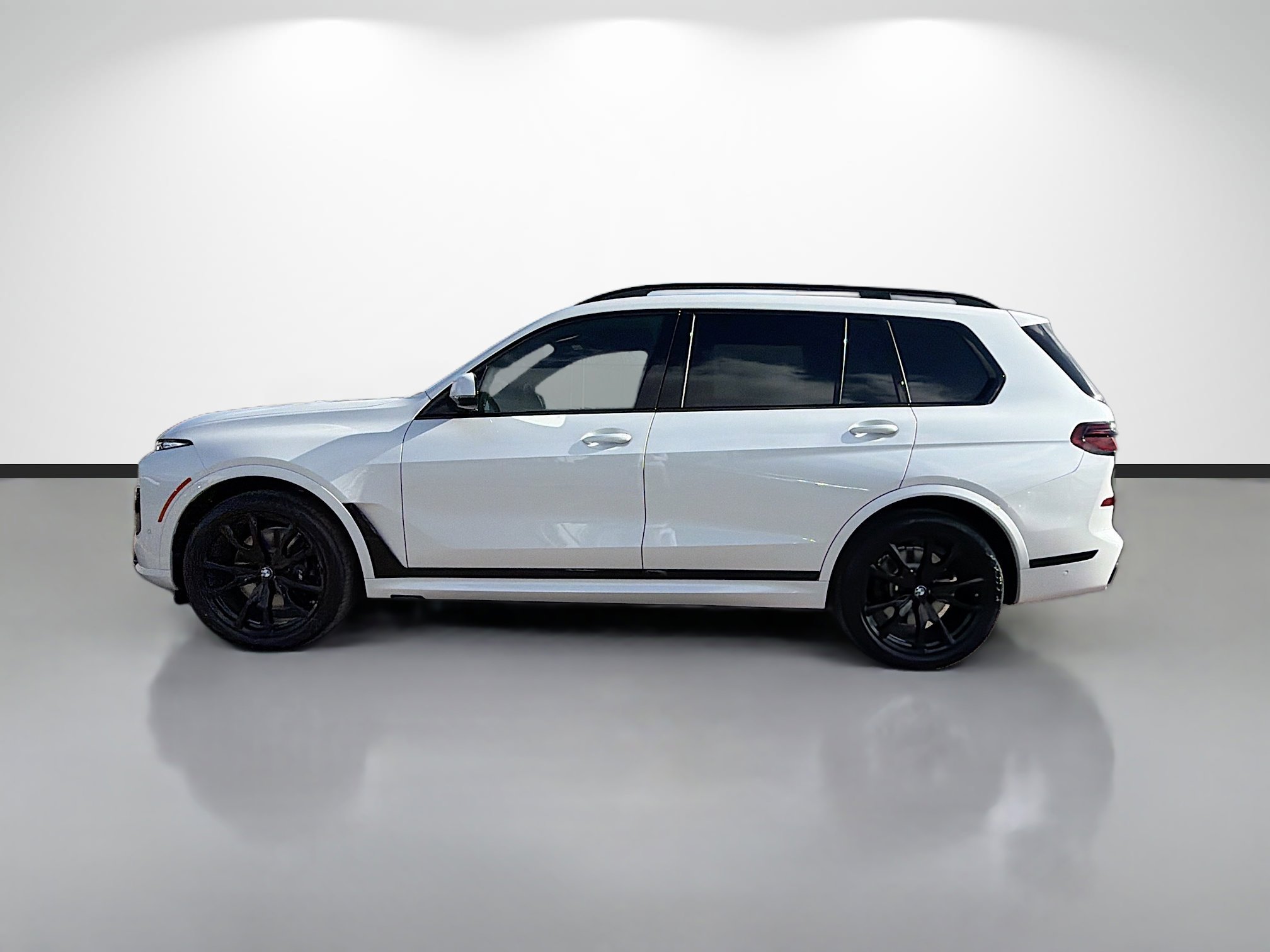 New 2026 BMW X7 xDrive40i w/ Executive Package image 6