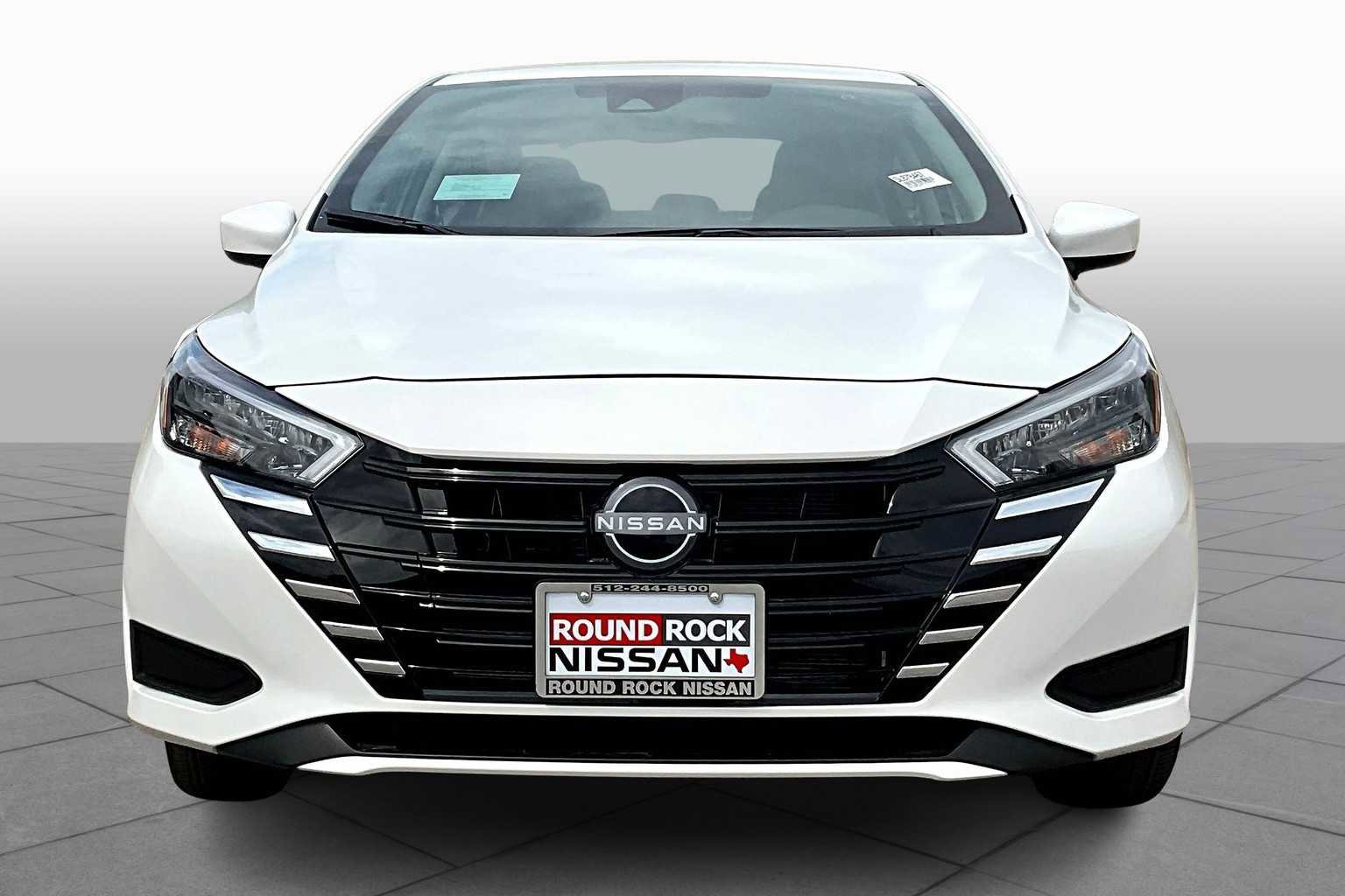 New 2025 Nissan Versa SV w/ Trunk Package FWD image 3