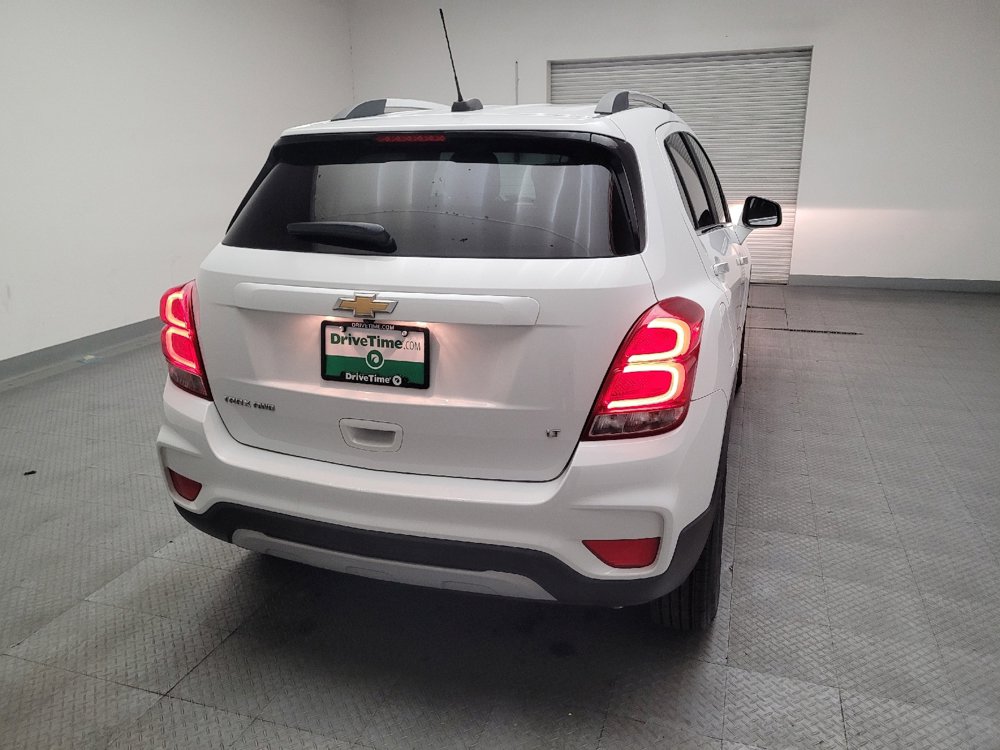 Used 2018 Chevrolet Trax LT w/ LT Convenience Package image 7