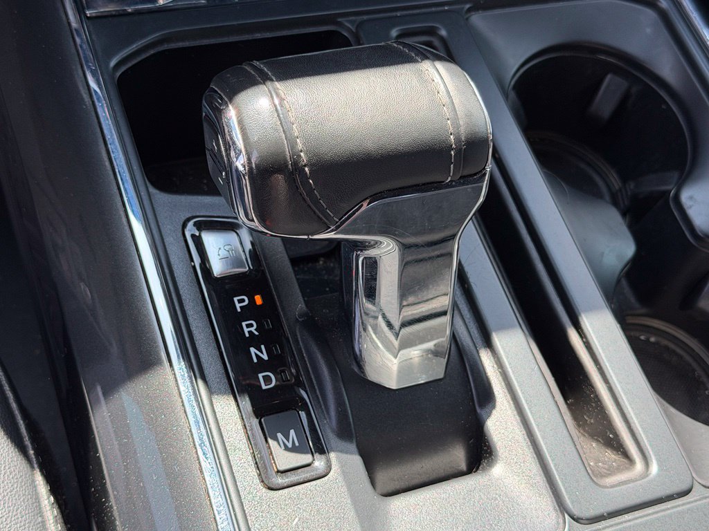 Used 2021 Ford F150 Lariat w/ Equipment Group 502A High AWD/4WD image 21