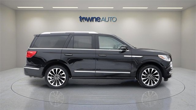 Used 2021 Lincoln Navigator Reserve image 6