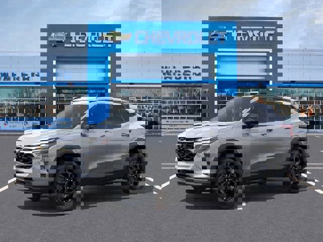 New 2026 Chevrolet Trax LT w/ Driver Confidence Package image 2