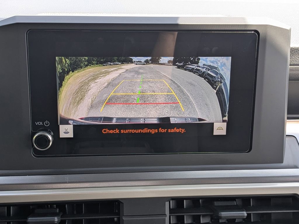 Used 2025 Toyota Tacoma SR5 RWD image 29