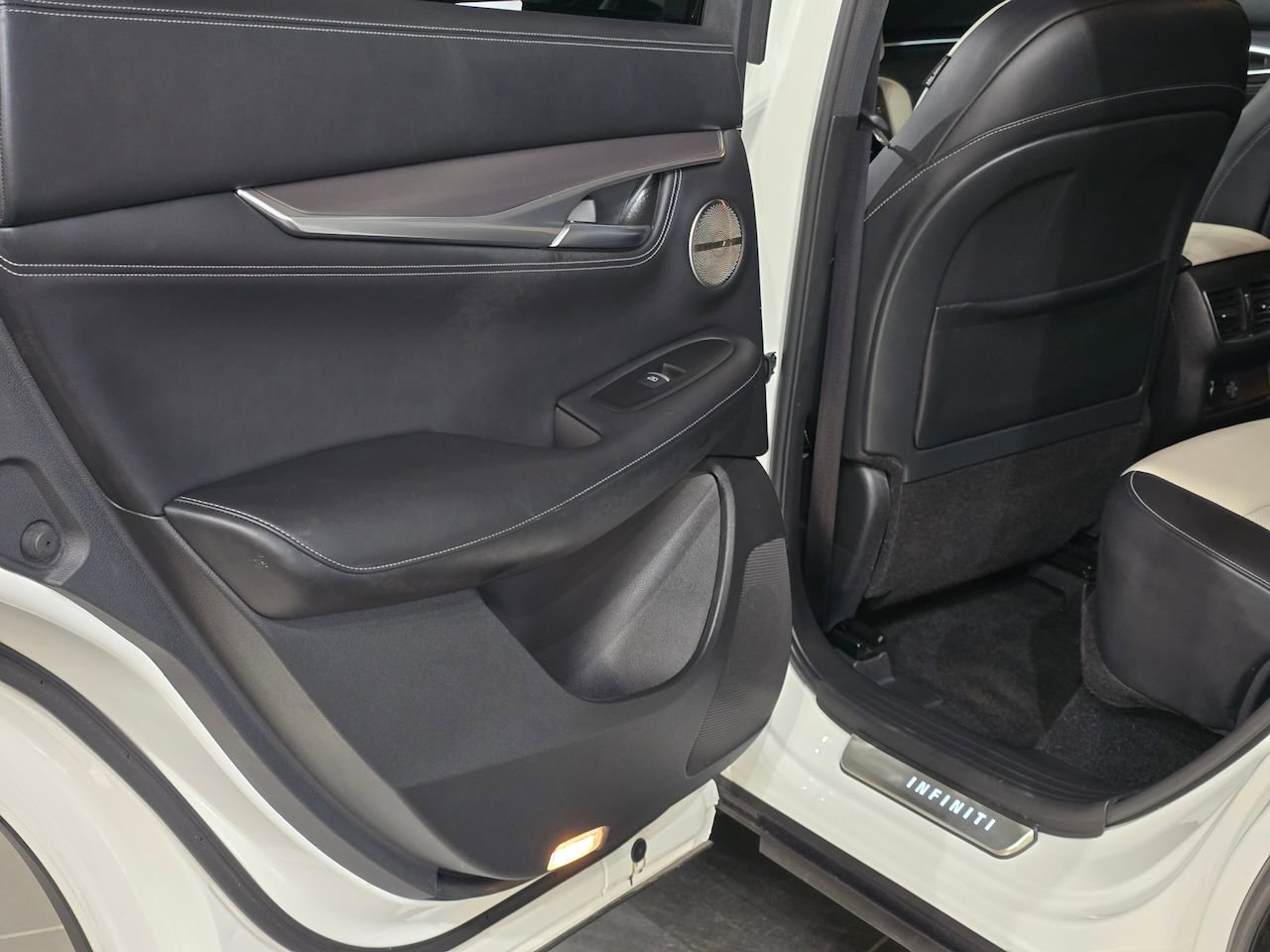 Used 2022 INFINITI QX55 Essential w/ Proassist Package image 36