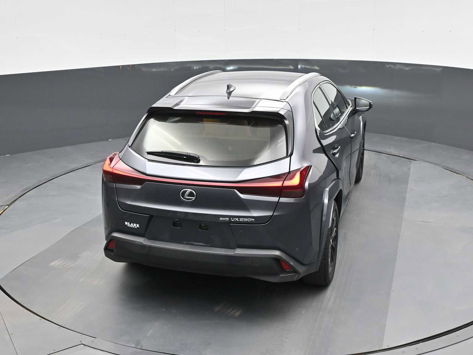 Used 2024 Lexus UX 250h AWD w/ Premium Package image 25