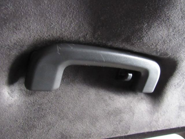 Used 2020 Jaguar F-PACE S image 34