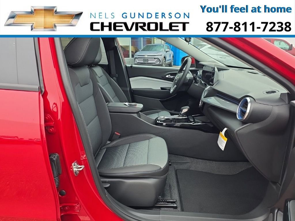 New 2026 Chevrolet Trax LT w/ Sunroof Package image 10