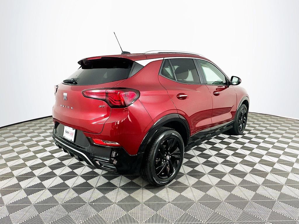 Used 2024 Buick Encore GX Sport Touring image 10