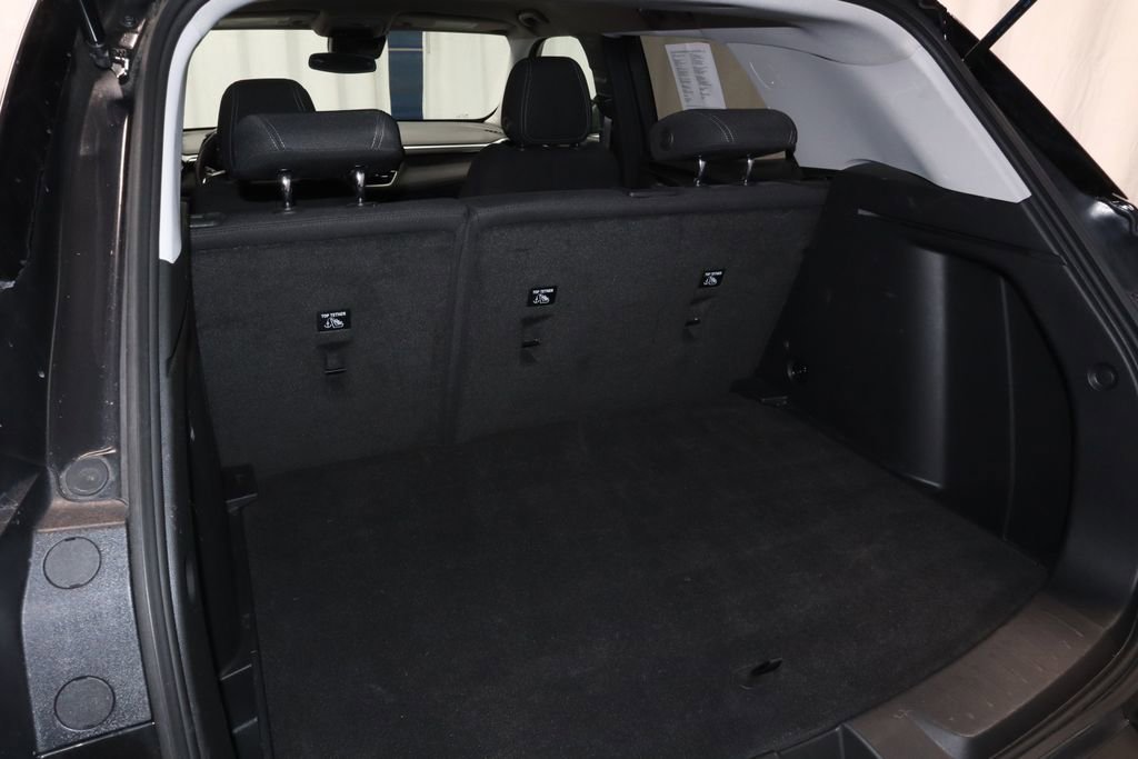 Used 2025 Chevrolet TrailBlazer LT w/ LT Cold Weather Package image 17