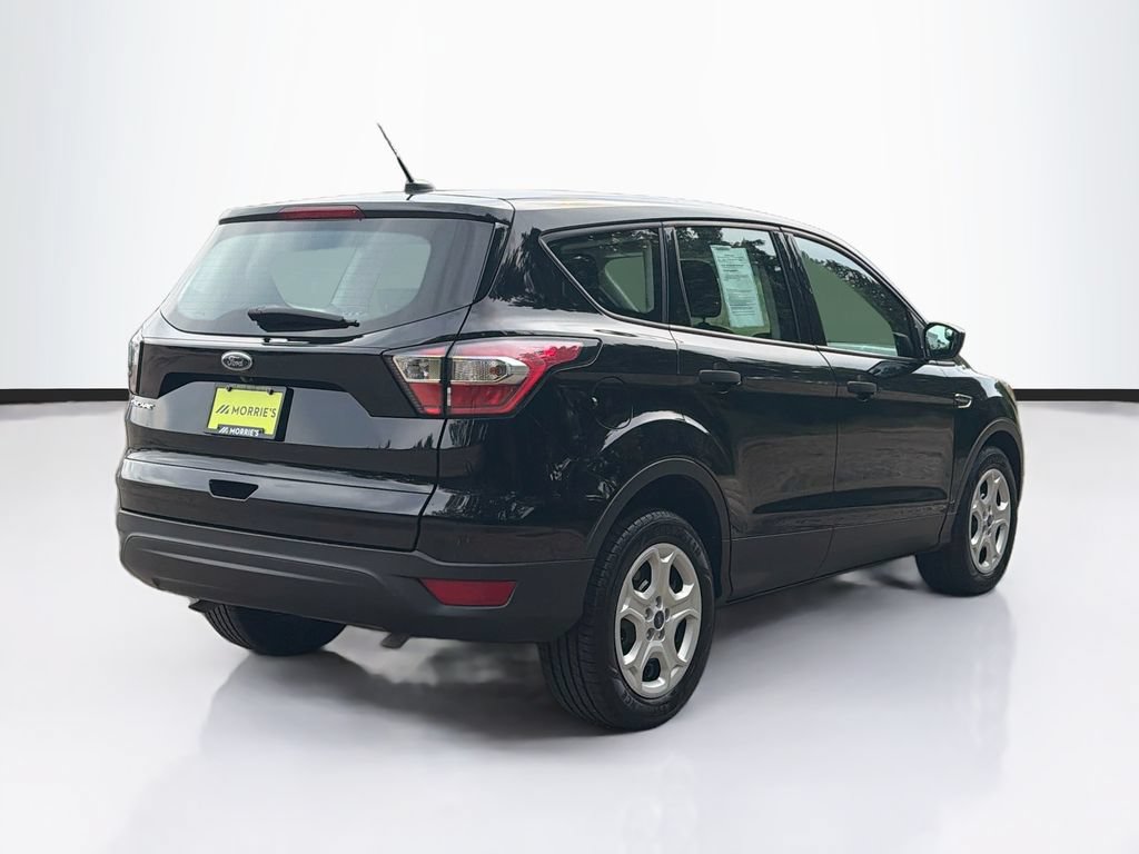 Used 2017 Ford Escape S FWD image 5