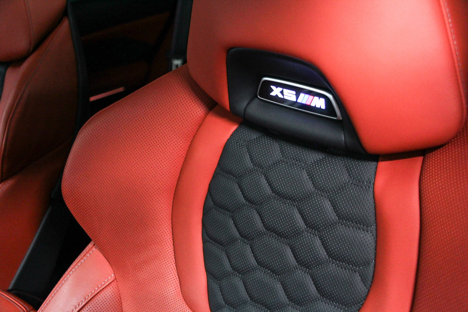 Used 2023 BMW X5 M w/ Competition Package image 25