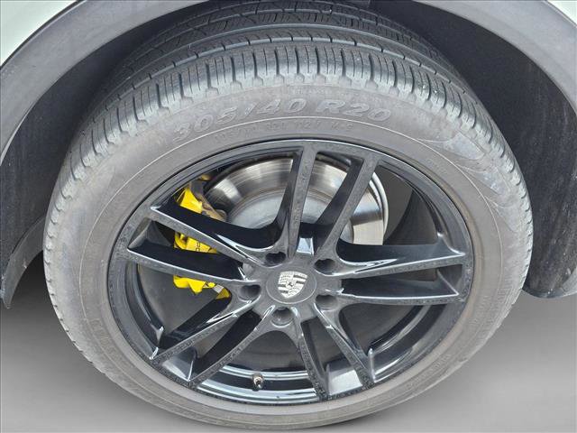 Used 2019 Porsche Cayenne image 5