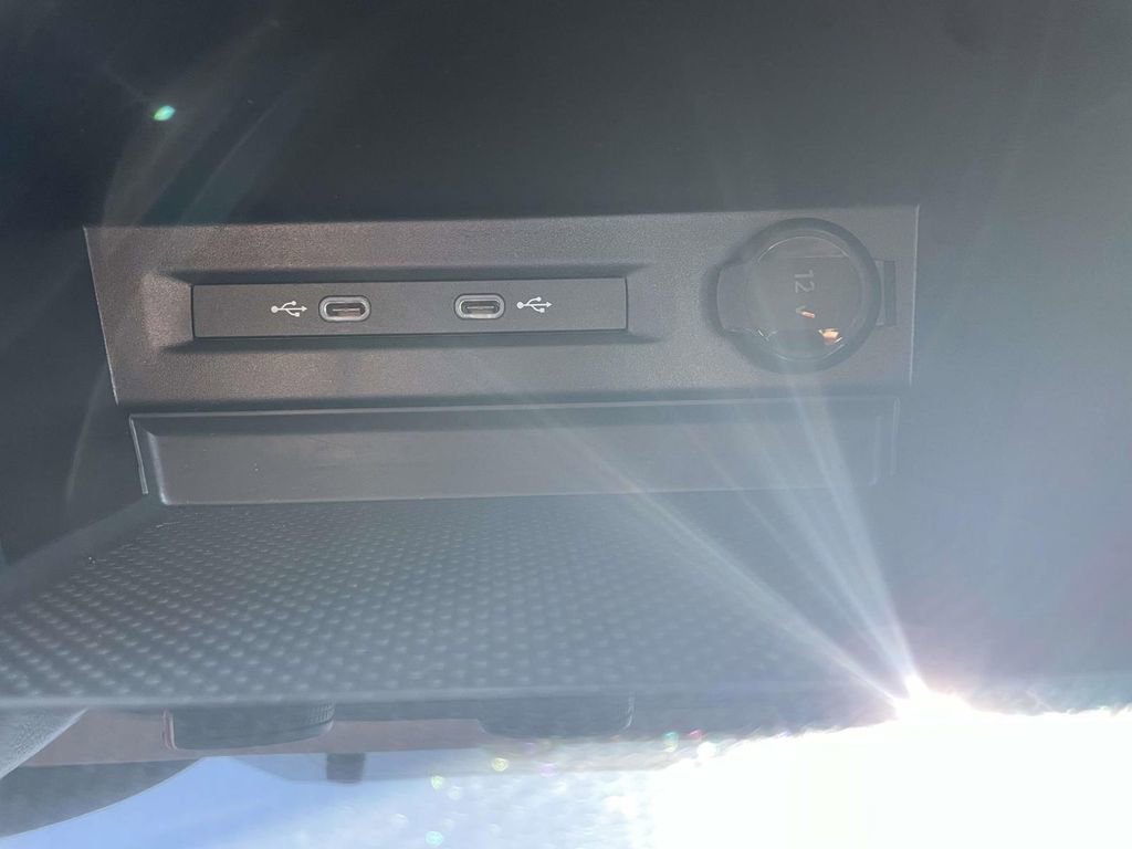 Used 2025 Volkswagen Taos S FWD image 27