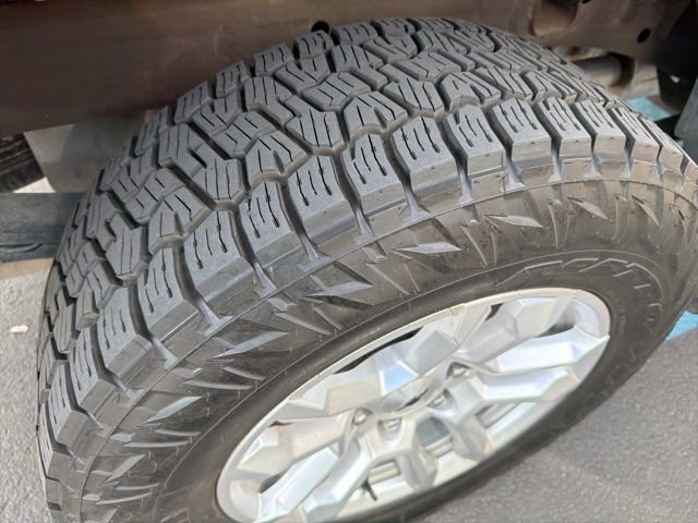 Used 2024 Chevrolet Silverado 1500 RST w/ Convenience Package II image 9