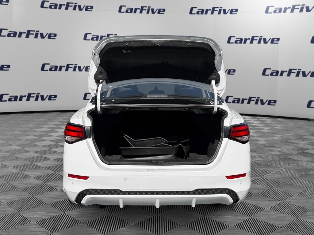 Used 2022 Nissan Sentra SV image 11