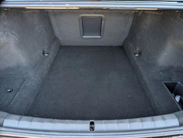 Used 2023 BMW 760i xDrive w/ Executive Package image 6