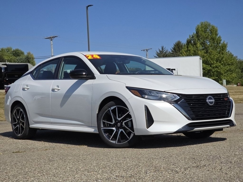 Used 2024 Nissan Sentra SR w/ Trunk Package video 2