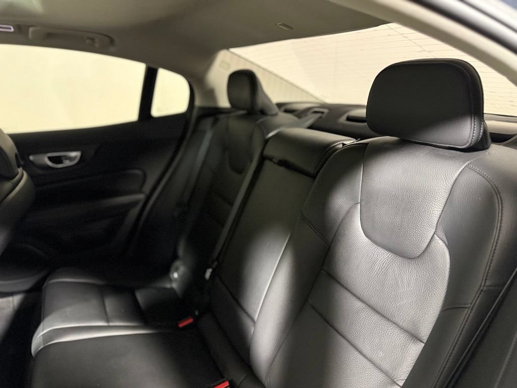 Used 2024 Volvo S60 B5 Plus AWD/4WD image 24