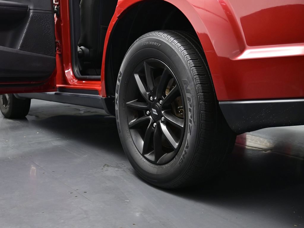 Used 2019 Dodge Journey SE w/ Connectivity Group image 24