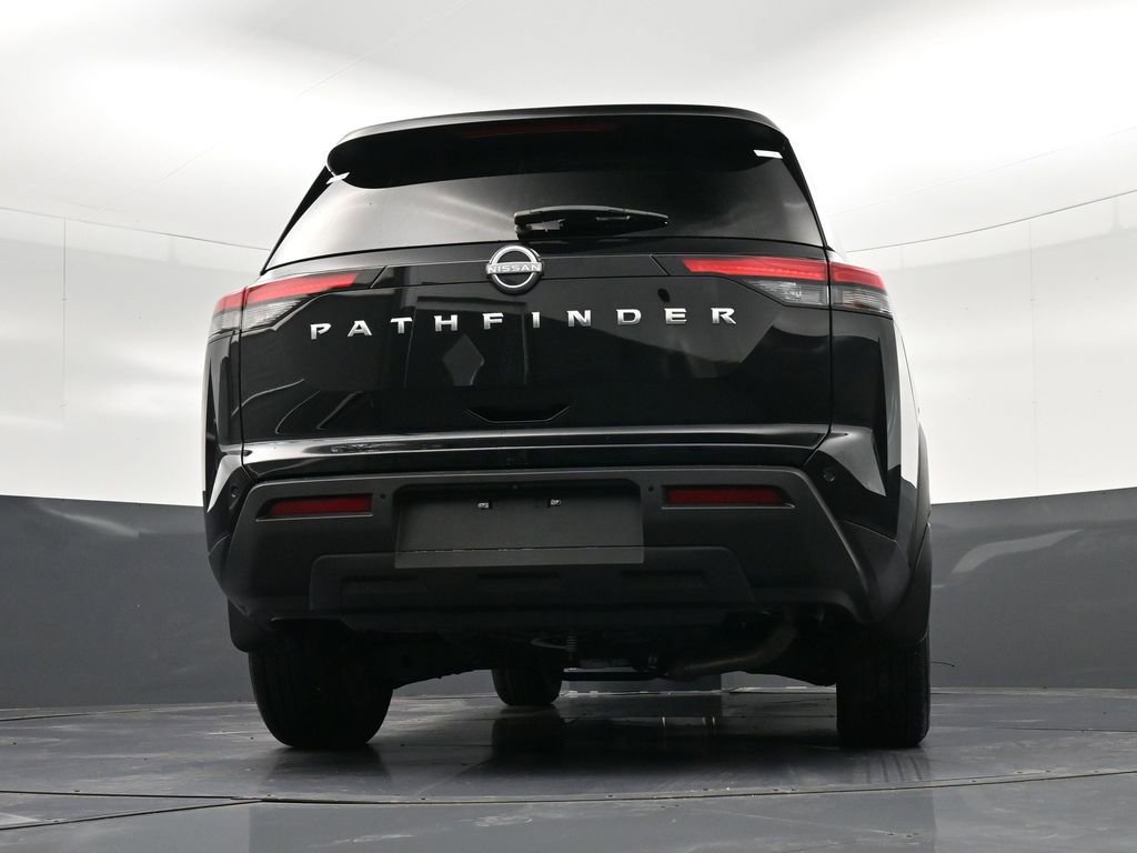 Used 2024 Nissan Pathfinder S image 30