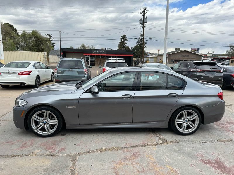 Used 2015 BMW 550i Sedan RWD image 4