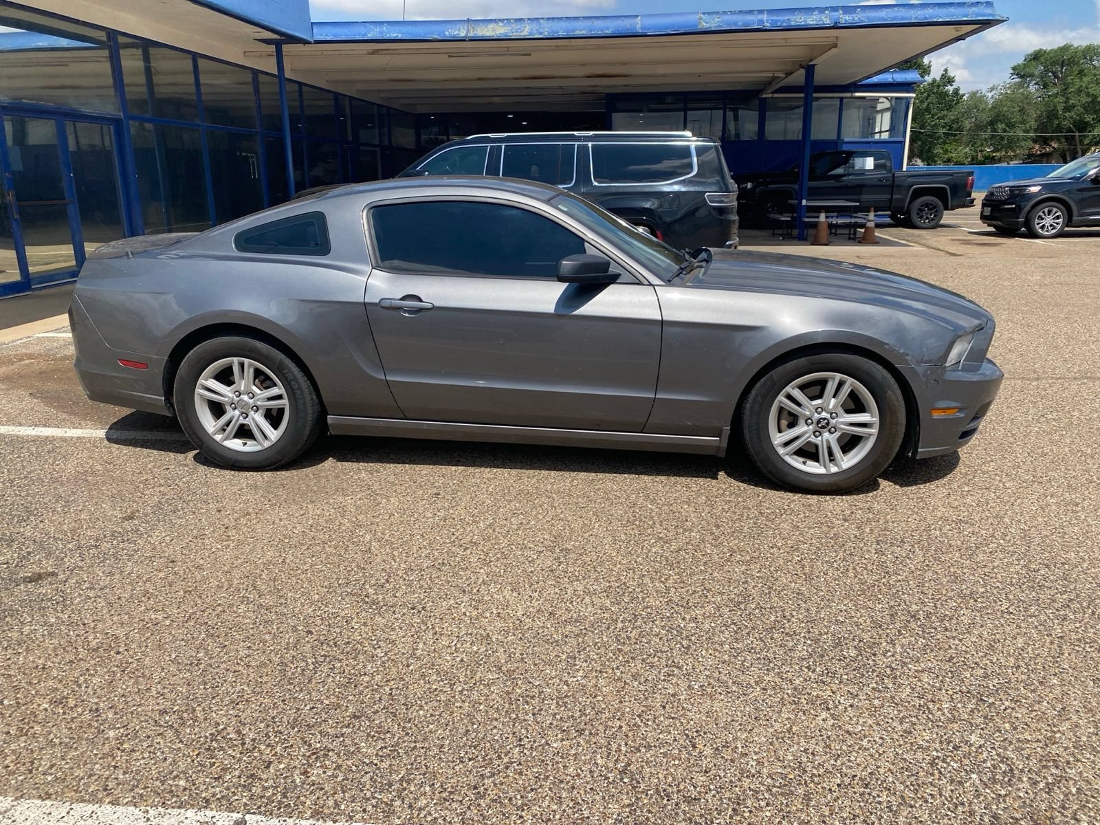 Used 2014 Ford Mustang Coupe w/ Equipment Group 102A RWD image 3