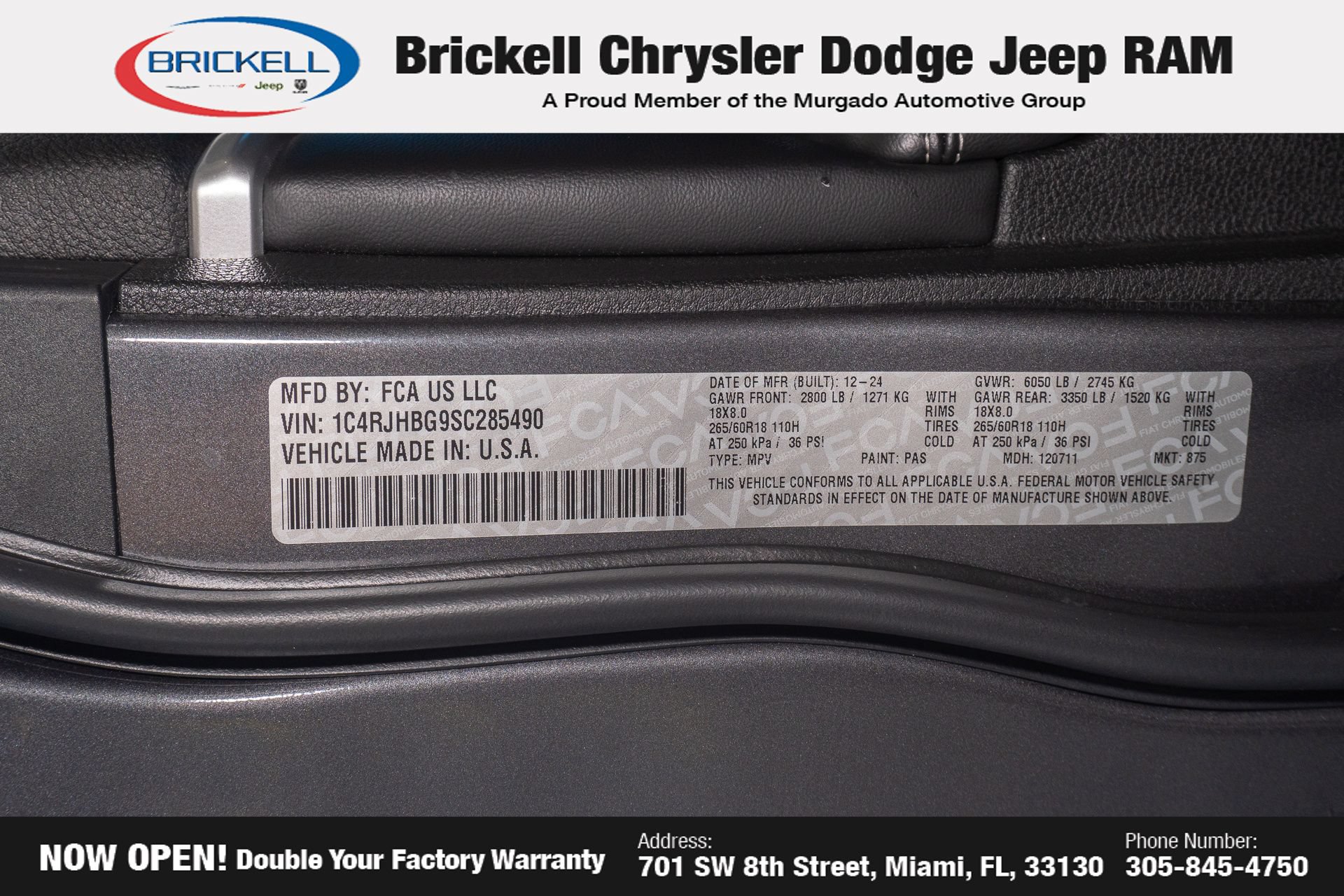 Used 2025 Jeep Grand Cherokee Limited AWD/4WD image 40