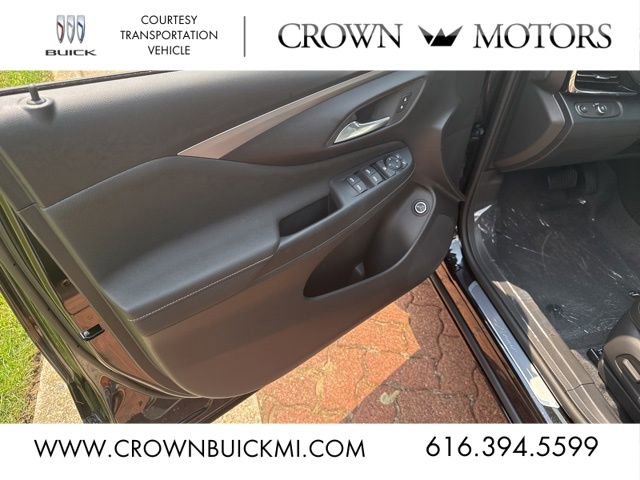 Used 2025 Buick Envista Avenir FWD image 16