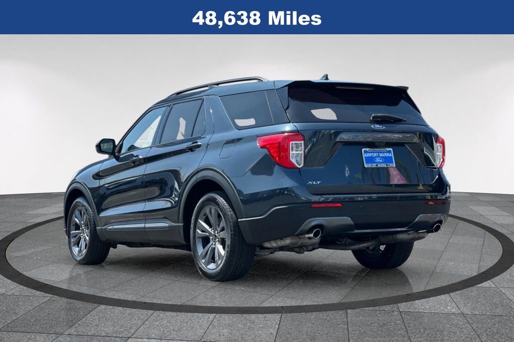 Used 2023 Ford Explorer XLT w/ Equipment Group 202A RWD image 8